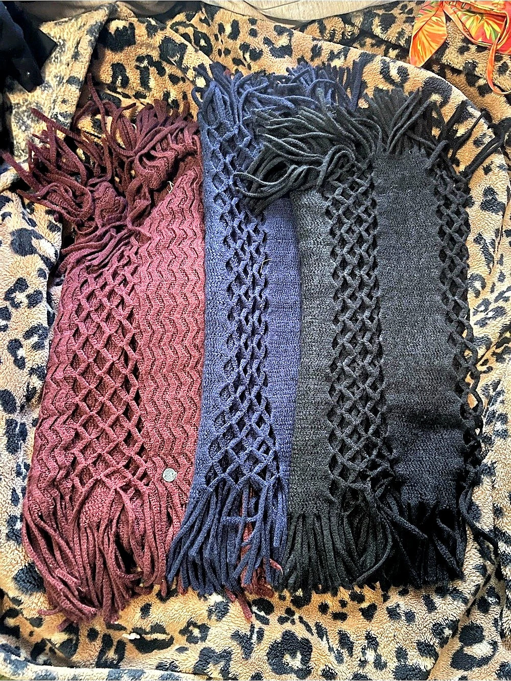 3-Piece Knit Scarf Set Black, Burgundy & Blue